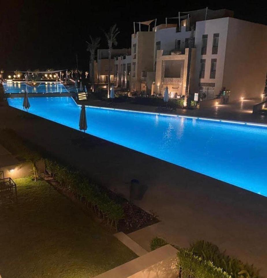 Apartment Fabulous Sea View 1 Bedroom & Private Garden To The Pool At Mangroovy